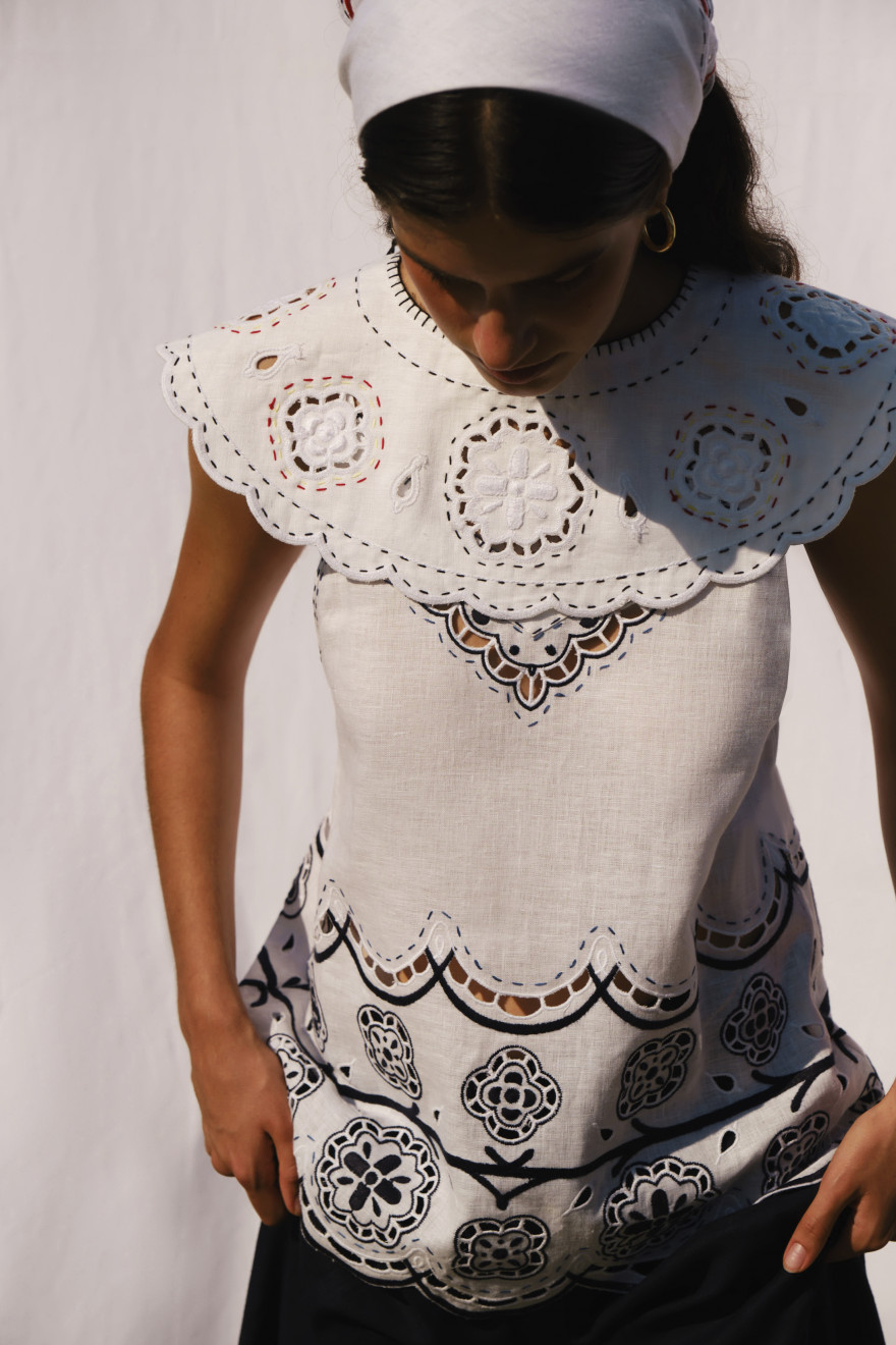 Exploring the Artisans and Techniques Behind Richelieu Embroidery: A Cultural Journey