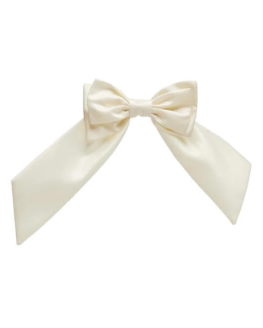 Katerini Mou Carrie Bow