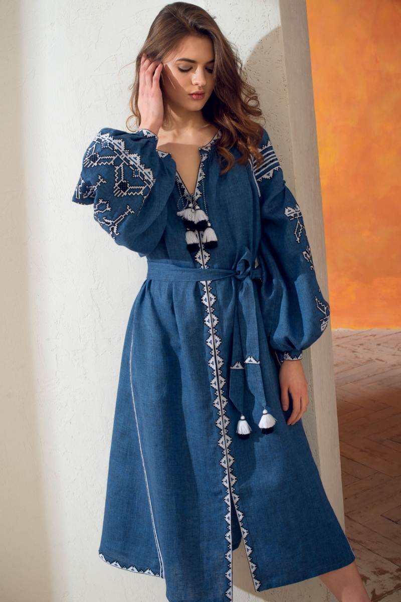 Lace Dress in Blue