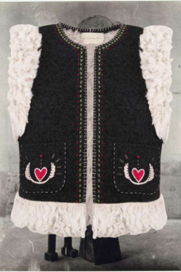 SnowFall Keptar Vest in Black