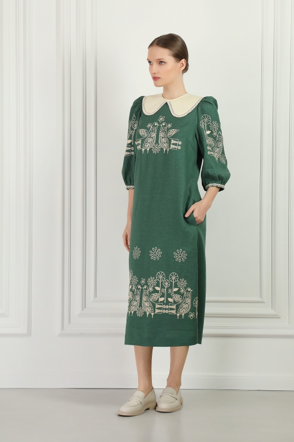 Zozulya Maxi Dress in Green